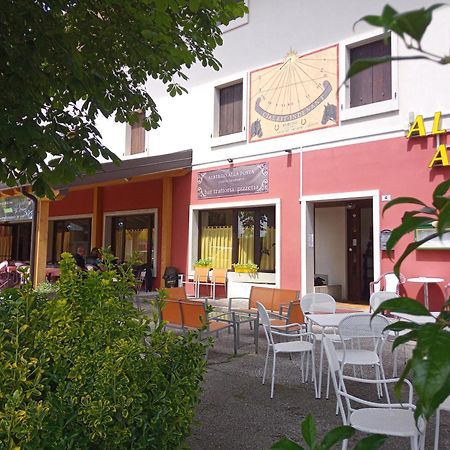 Albergo Alla Posta Anduins Экстерьер фото